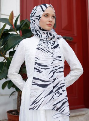 Yumna - Svart Mönstrad Hijab