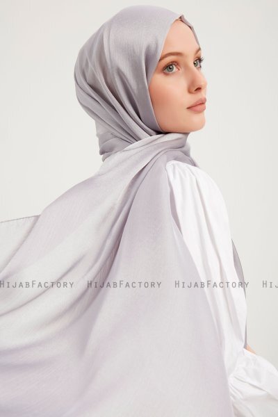 Berrak - Ljusgrå Janjanli Hijab