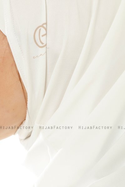 Micro Plain - Creme One-Piece Hijab