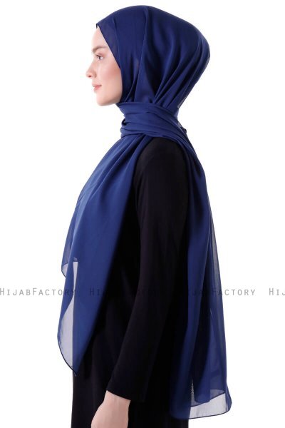 Hadise - Marinblå Chiffon Hijab