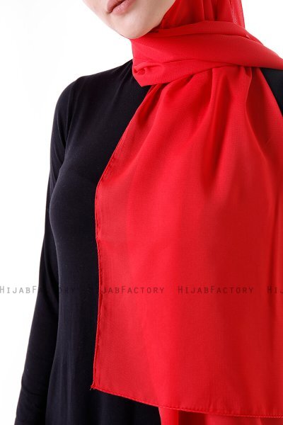 Hadise - Hallonröd Chiffon Hijab