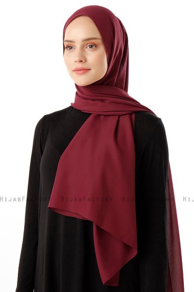 Hadise - Plommon Chiffon Hijab