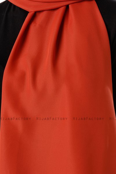 Hadise - Tegelröd Chiffon Hijab