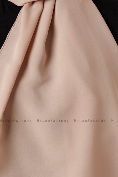 Hadise - Mörk Beige Chiffon Hijab