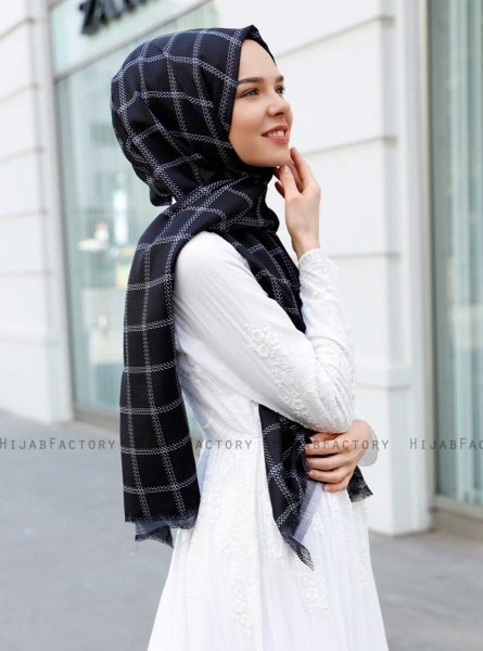 Betulle - Svart Mönstrad Hijab - Sal Evi