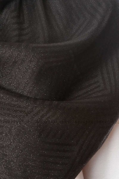 Caria - Svart Hijab - Madame Polo