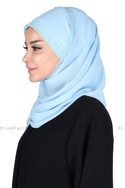 Carin - Ljusblå Praktisk Chiffon Hijab