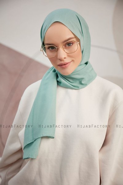 Silky Plain - Ljusgrön Hijab