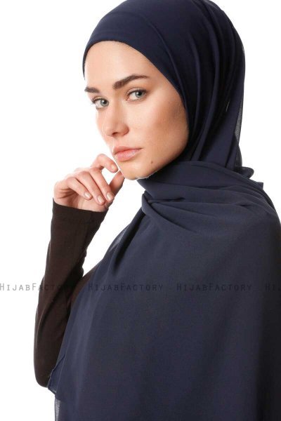 Derya - Mörk Marinblå Praktisk Chiffon Hijab