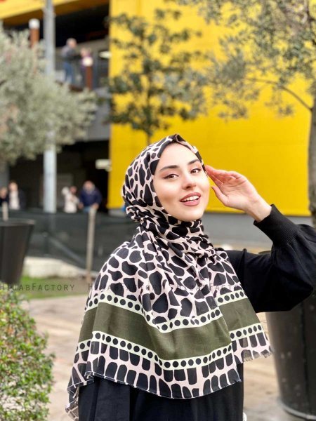 Iza - Svart & Khaki Mönstrad Bomull Hijab - Mirach