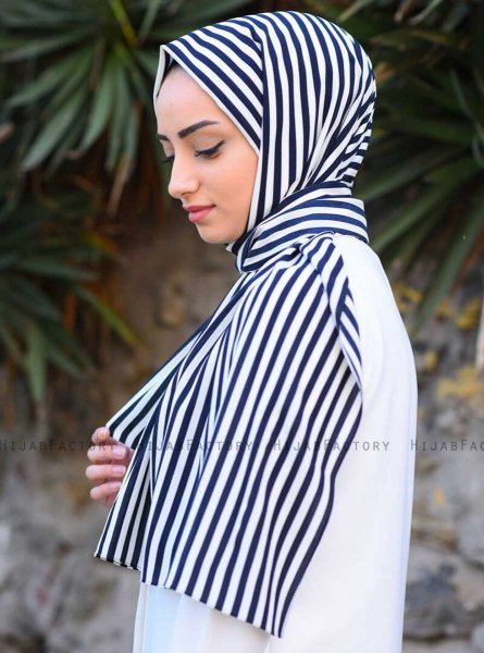 Marwa - Randig Crepe Hijab