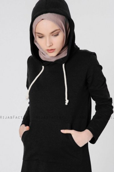 Nasira Svart Muslimsk Klänning Med Hood 280093b