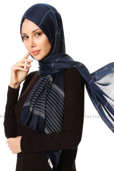 Nihal - Marinblå Hijab - Özsoy