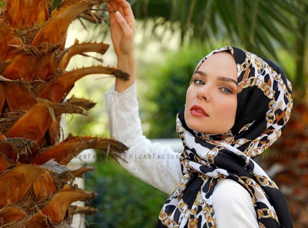 Peridot - Svart Mönstrad Hijab - Sal Evi