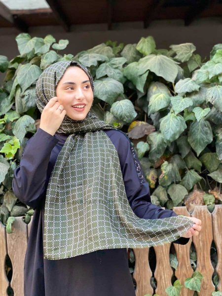 Qiana - Mörkgrön Mönstrad Bomull Hijab