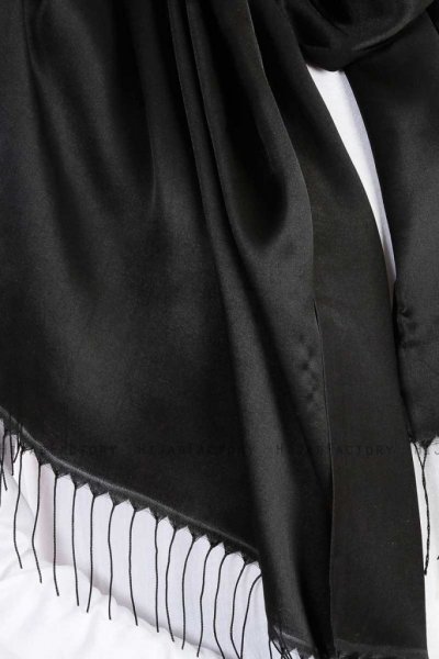 Verda Svart Satin Hijab Sjal Madame Polo 130008-5