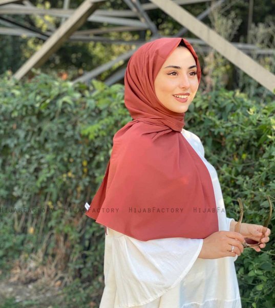 Zahra - Tegelröd Crepe Hijab - Mirach