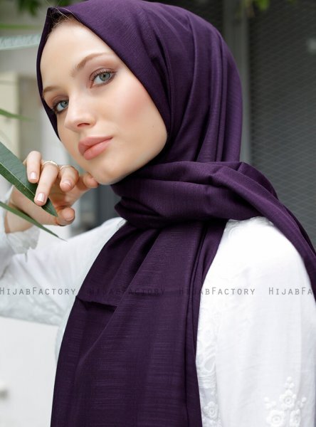 Zaina - Mörklila Hijab - Sal Evi